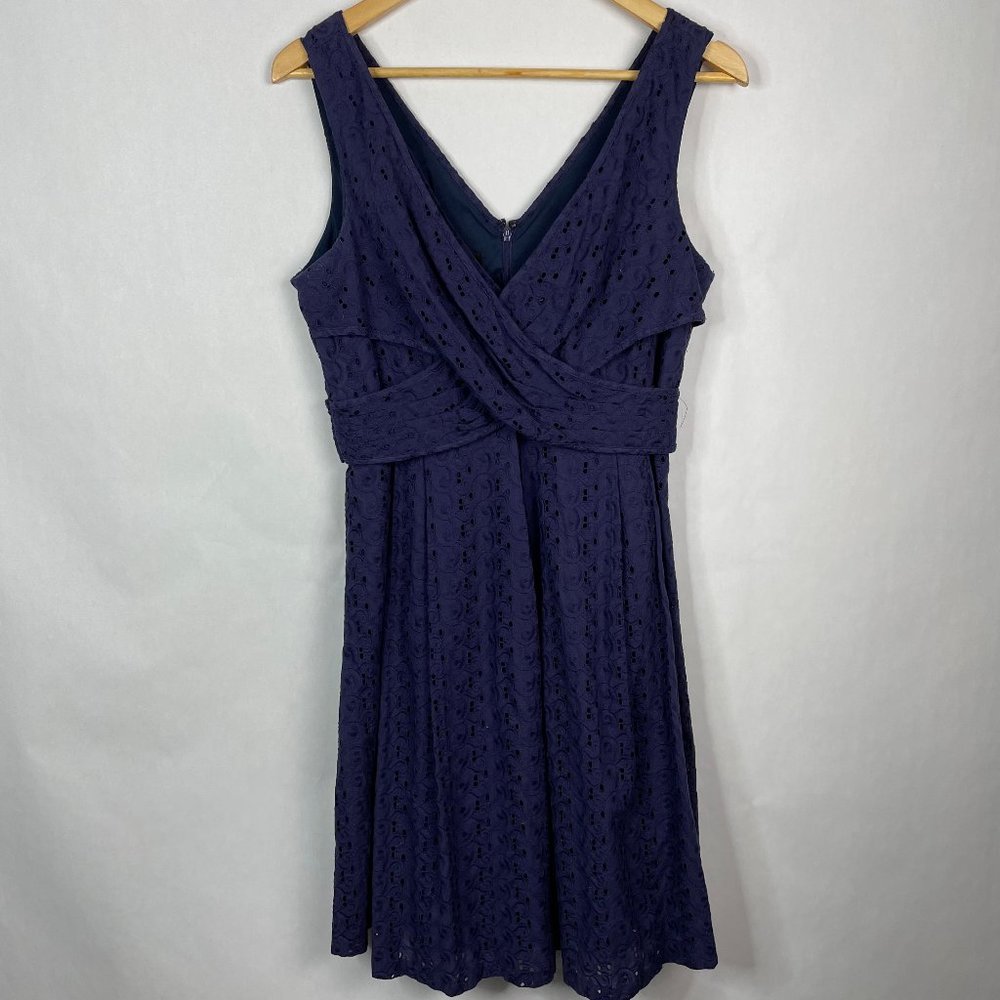 Nine West Sleeveless V Neck Fit Flare Eyelet Lace Dress Navy Blue Siz…
